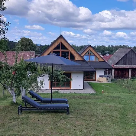 Ca' Fam בית נופש Lazisko